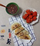 早餐²⁰²³/₁₂ ₁₉🌧
红豆汤+梅干菜馅饼+草莓