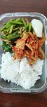 2023-11-27午餐，辣椒炒肉+蒜苔炒肉#带饭有奖