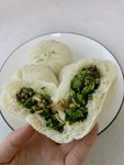 翠绿的香菇菜包