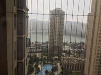 此刻没有一个人