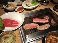 【小花】在东京的年夜饭，烤肉！