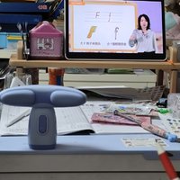 【搞笑事儿】跟读F：妈妈，我漏风了
