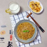 早餐🍝²⁰²³/₁₀ ₁₁葱油拌面+煎蛋+牛奶