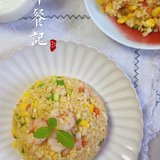 早餐｜2023年4月20日虾仁玉米蛋炒饭 橙子 牛奶