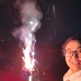 穿冬天买的羊绒衣