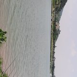 江边游