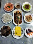 Day 1.    “安静”的年夜饭