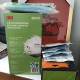 除了口罩，啥都没有