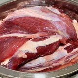 卤了一锅牛肉，吃得很爽