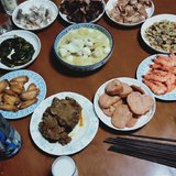 以为今天还是发年夜饭